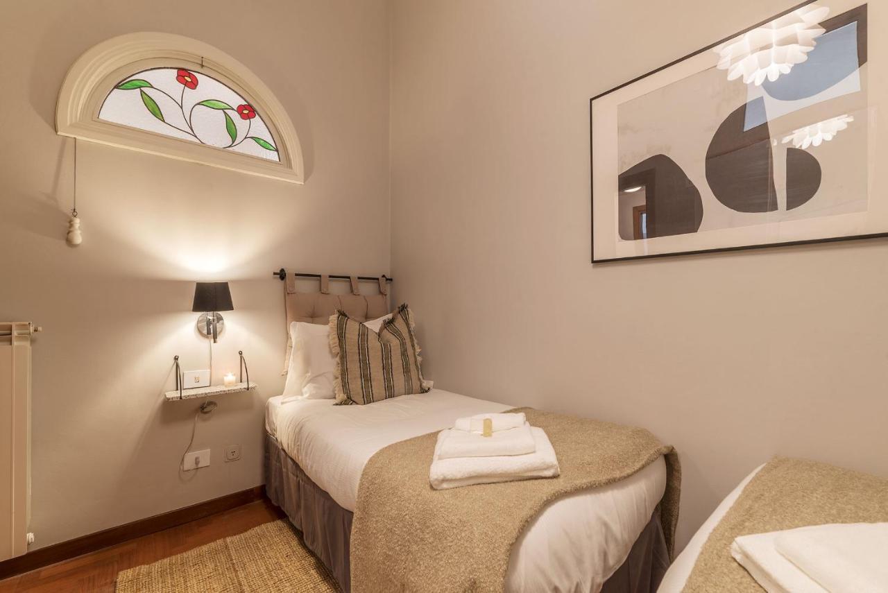 Lively Roma Trastevere Renovated Apartment - FromhometoRom Exterior foto